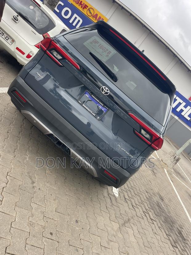 Toyota Highlander Platinum AWD 2024