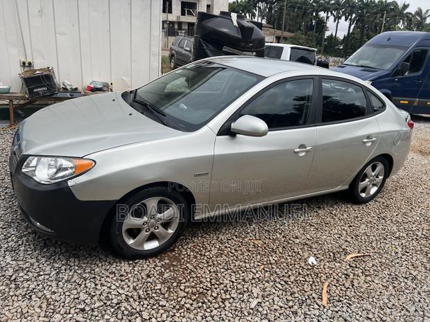 Hyundai Elantra 2010 Gray