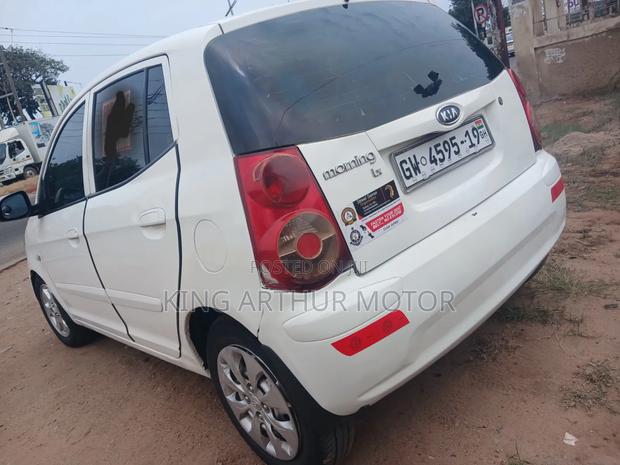 Kia Morning 2010 White
