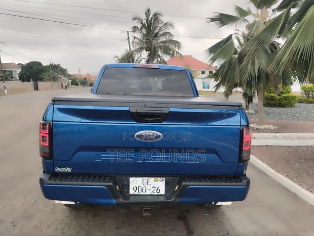 Ford F-150 2018 Blue