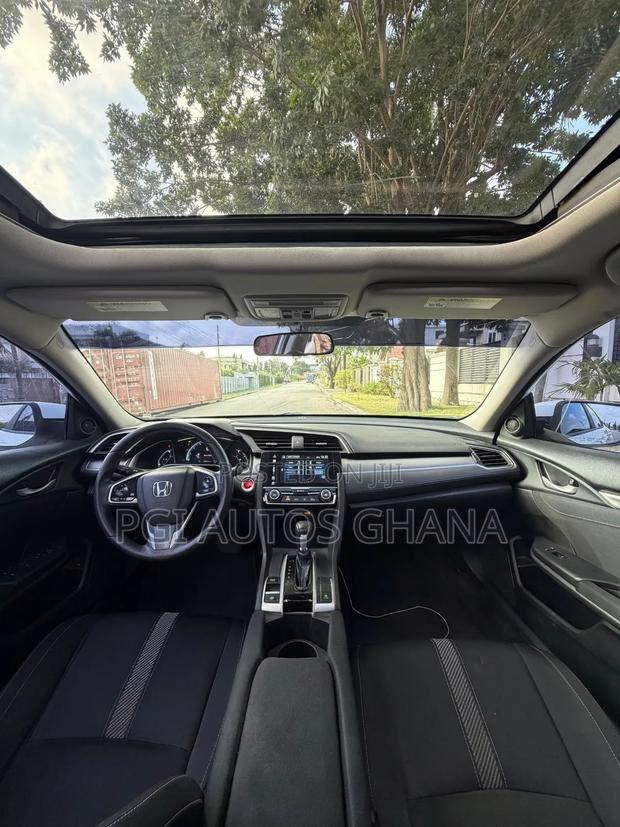 Honda Civic EX Sedan 2018 White