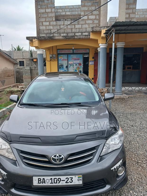 Toyota Corolla 2013 Gray