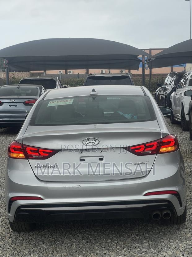Hyundai Elantra Sport 2018