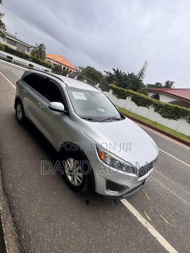 Kia Sorento 4dr SUV 2016 Silver