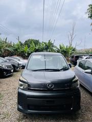 Toyota Voxy X L Edition 2WD 8-Seater 2012 Gray for sale