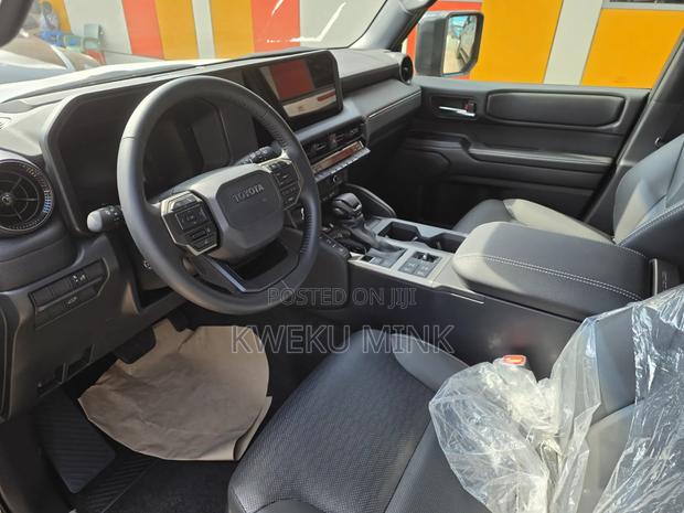 New Toyota Land Cruiser 2025 Black