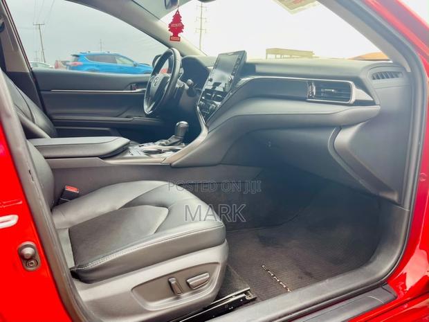 Toyota Camry 2021 Red