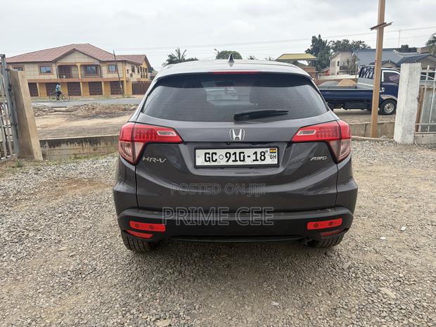 Honda HR-V 4dr SUV (1.5L 4cyl CVT) 2016 Gray