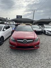 Mercedes-Benz C250 2014 Red for sale