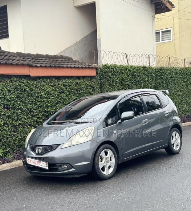 Honda Fit 2013 Gray