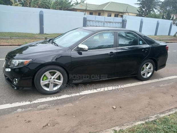Toyota Camry 2013 Black