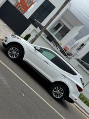 Hyundai Santa Fe 2018 White for sale