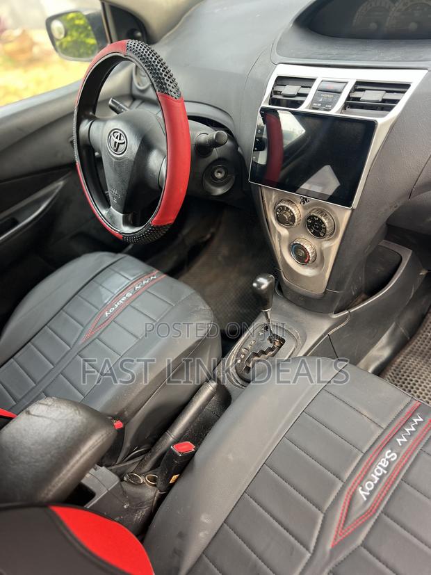 Toyota Yaris 1.3 HB T3 Spirit 2007 Black