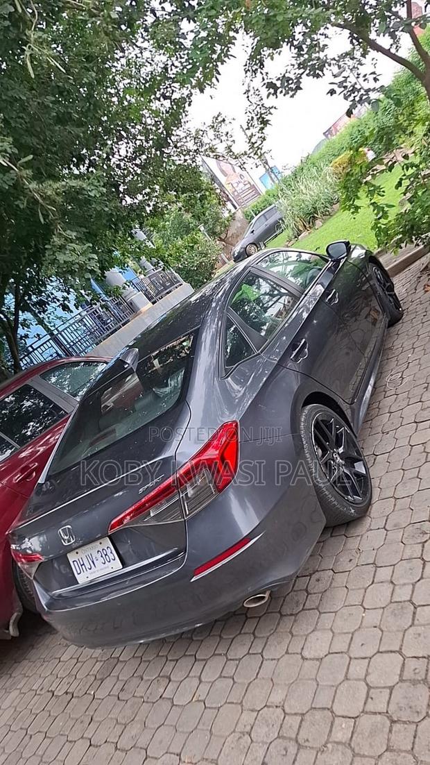 Honda Civic Sport CVT 2024 Gray