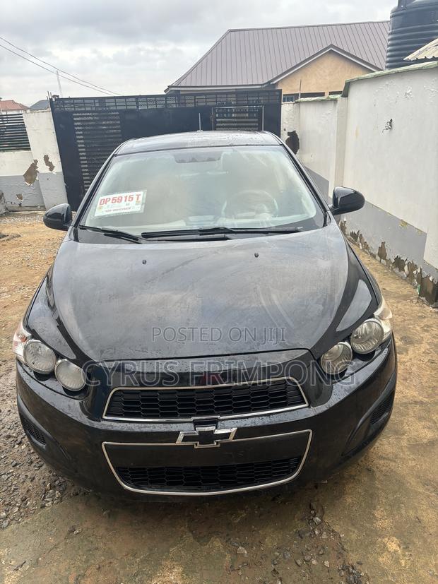 Chevrolet Sonic LT 2016 Black