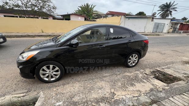 Hyundai Accent 2014 Black