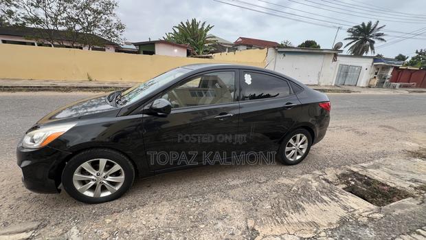 Hyundai Accent 2014 Black
