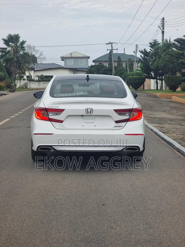Honda Accord Sport 2018 White