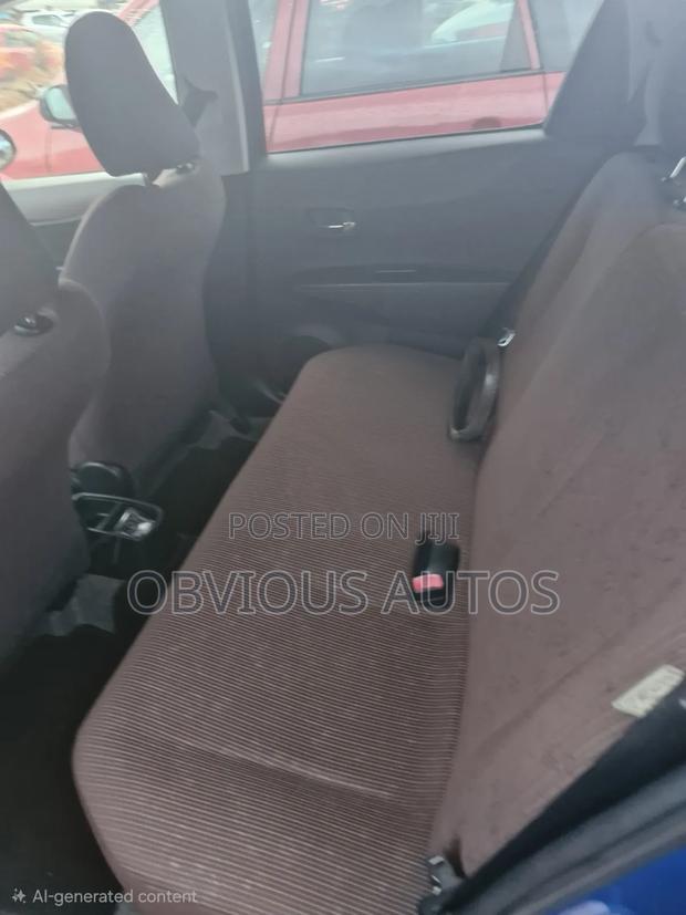 Toyota Vitz 2014 Blue