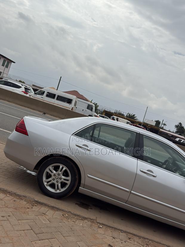 Honda Accord 2.4 2007 Silver