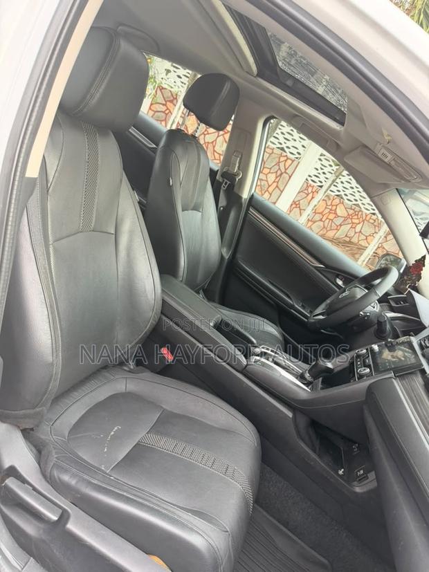 Honda Civic Touring Sedan 2020 White