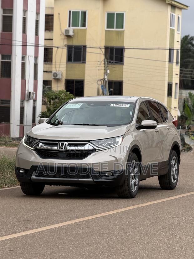 Honda CR-V 2019 Gold