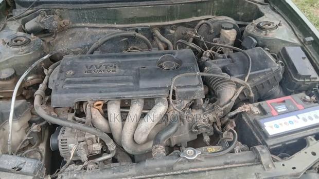 Toyota Corolla 1.6 Sedan 2002 Green