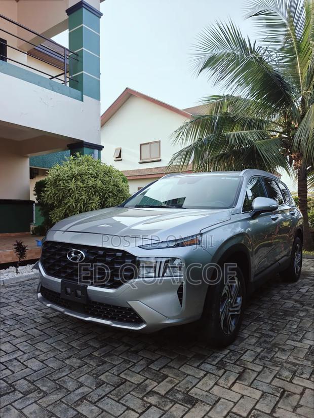 Hyundai Santa Fe SEL 2023 Silver