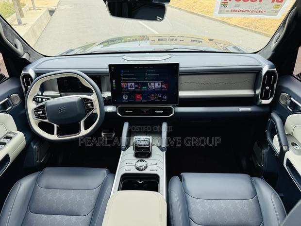 New Jetour T2 1.5 Hybrid AWD 2024 Black