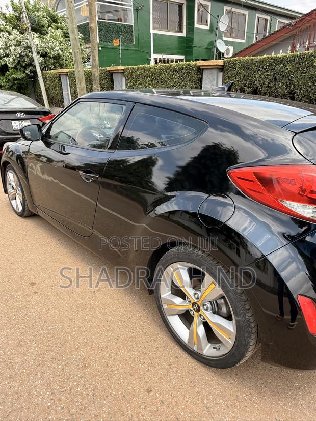 Hyundai Veloster Automatic 2012 Black