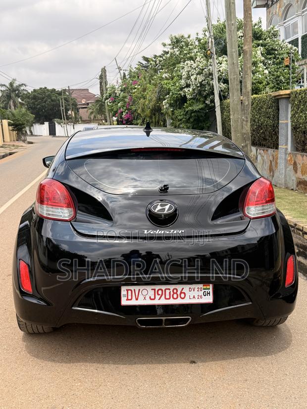 Hyundai Veloster Automatic 2012 Black