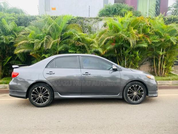 Toyota Corolla S 4dr Sedan (1.8L 4cyl 4A) 2013 Gray