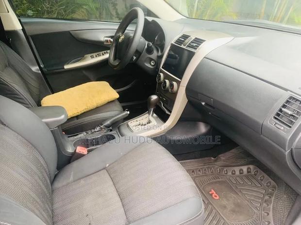 Toyota Corolla S 4dr Sedan (1.8L 4cyl 4A) 2013 Gray