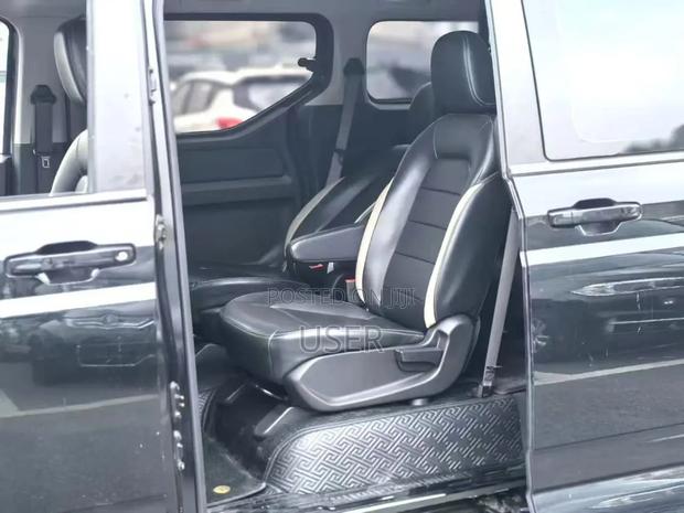 Toyota Voxy Hybrid V 2WD 7-Seater 2020 Black