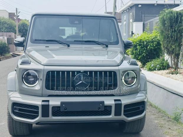 New Mercedes-Benz Brabus G 800 2024 Gray