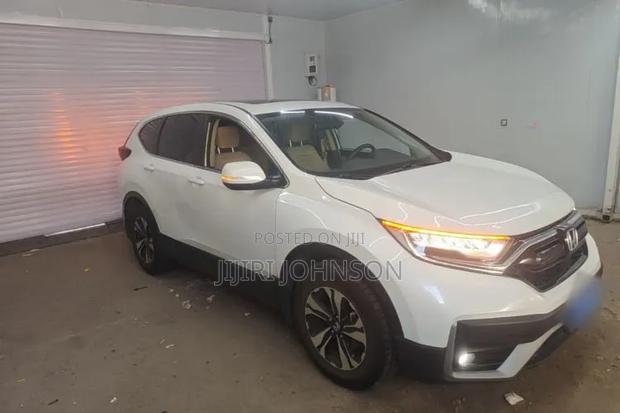 Honda CR-V 2021 White