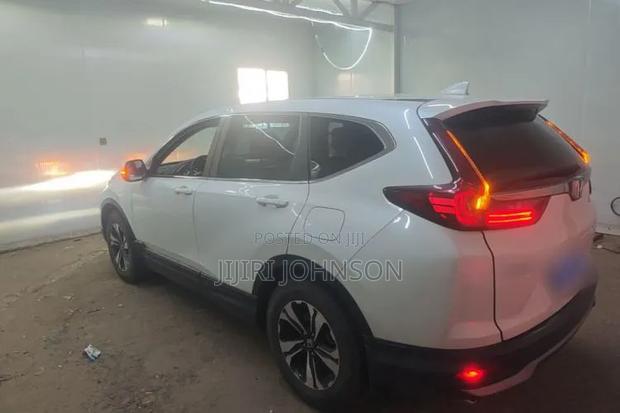 Honda CR-V 2021 White