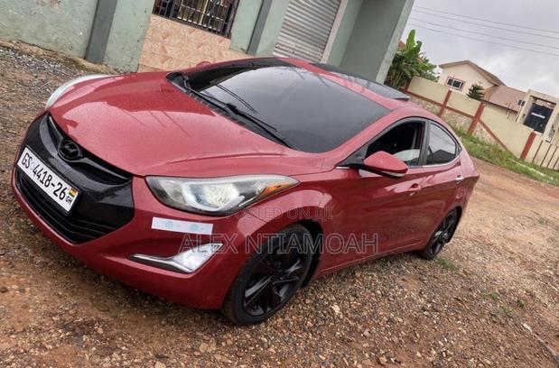 Hyundai Elantra 2014 Red