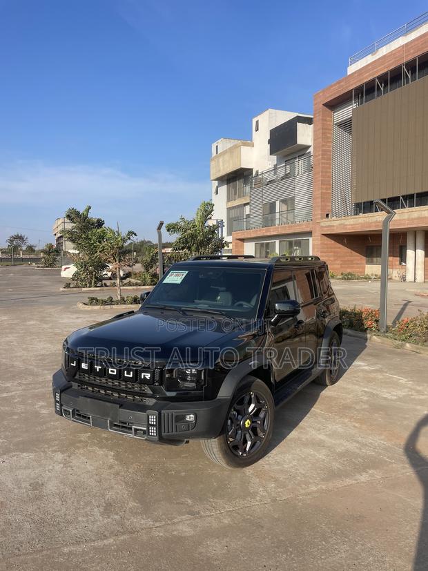 Jetour T2 1.5 Hybrid AWD 2024 Black