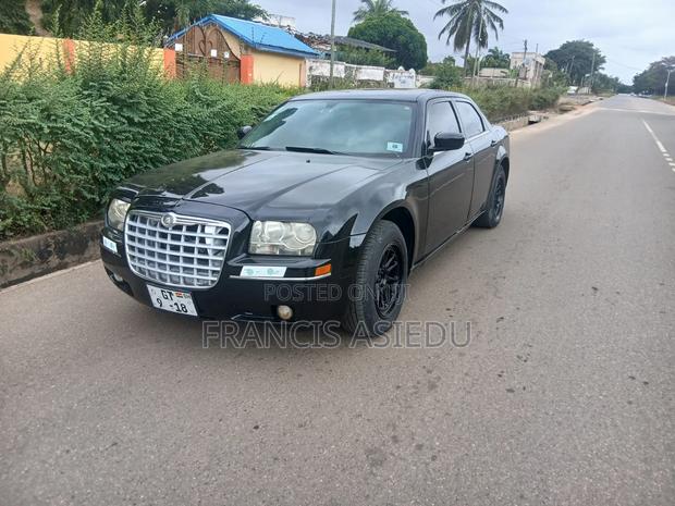 Chrysler 300 Touring RWD 2005 Black