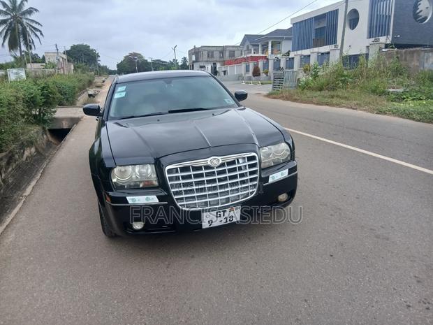 Chrysler 300 Touring RWD 2005 Black