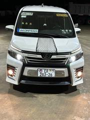 Toyota Voxy X 4WD 8-Seater 2016 White for sale