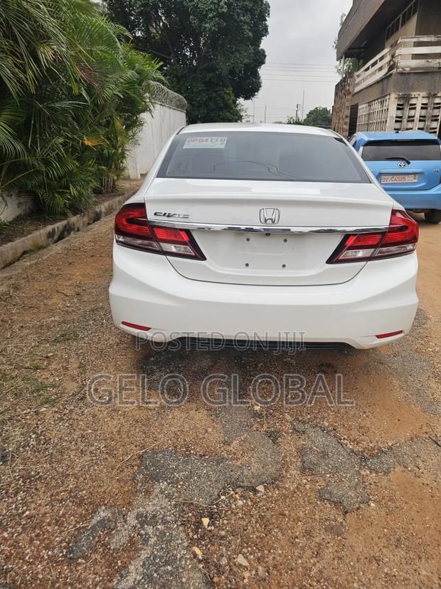 Honda Civic 2015 White