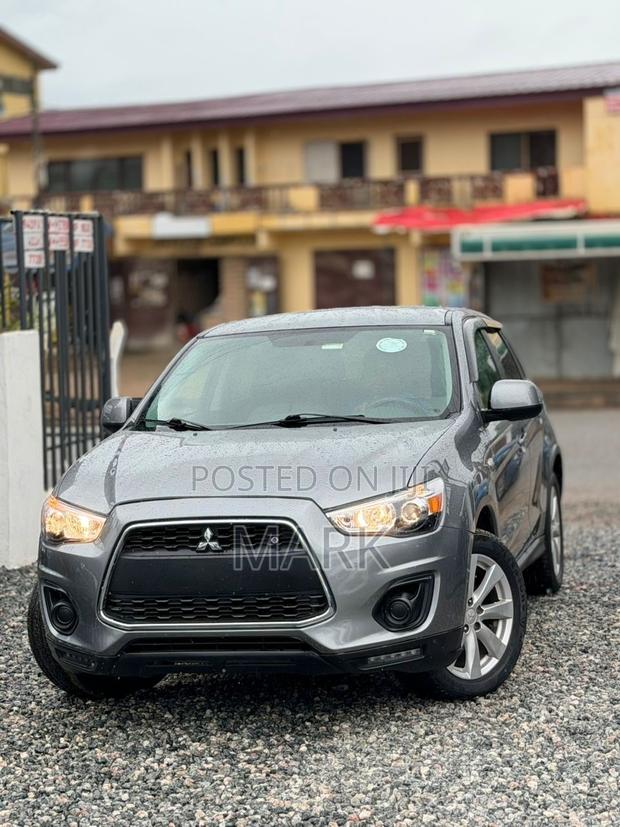 Mitsubishi Outlander 2015