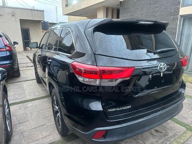 Toyota Highlander 2018 Black