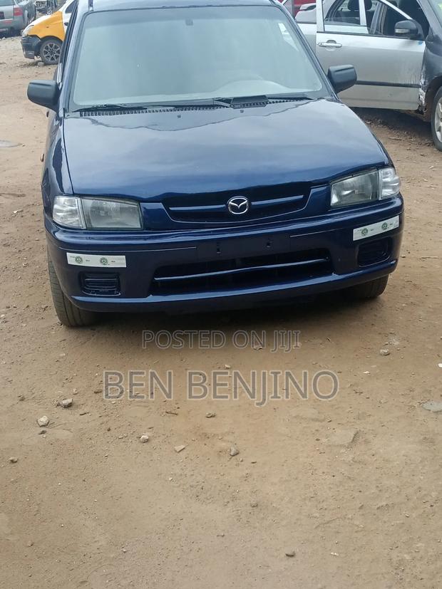 Mazda Demio 2003