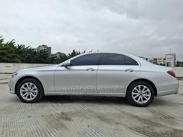 Mercedes-Benz E200 2020 Silver