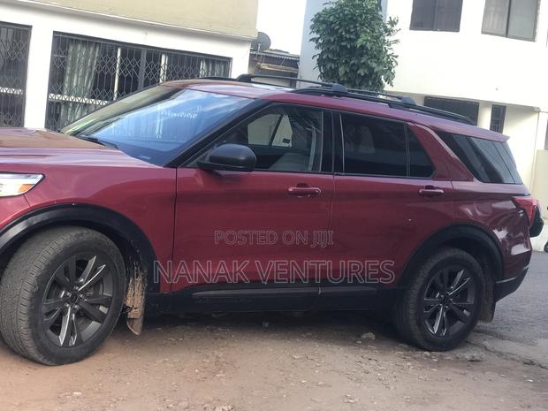Ford Explorer Limited 2021 Red