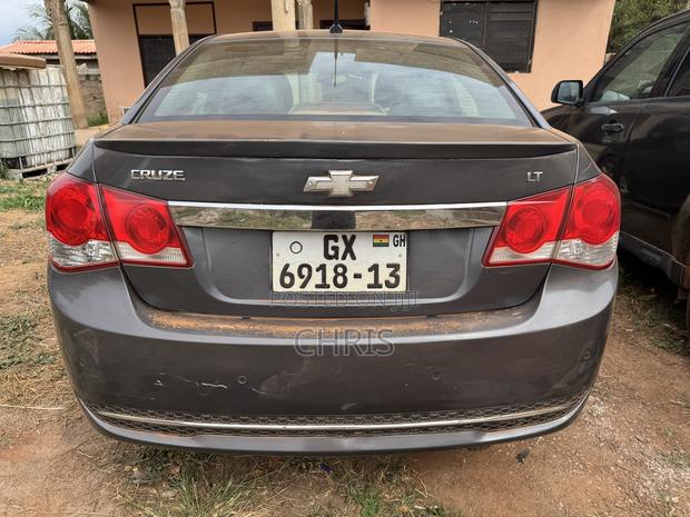 Chevrolet Cruze 2011 Gray