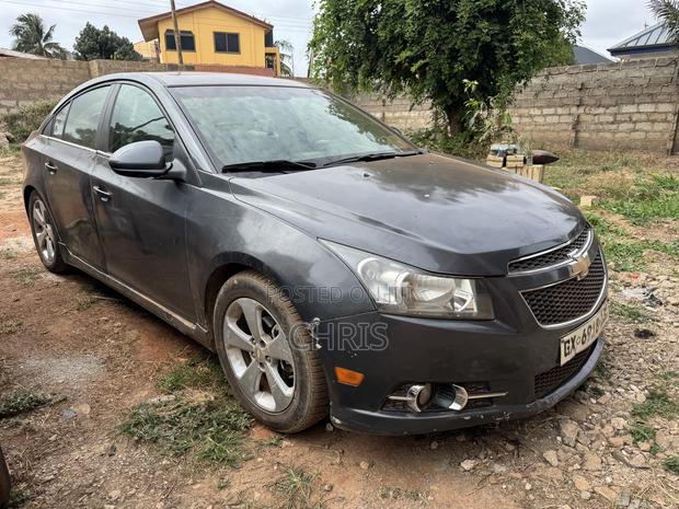 Chevrolet Cruze 2011 Gray